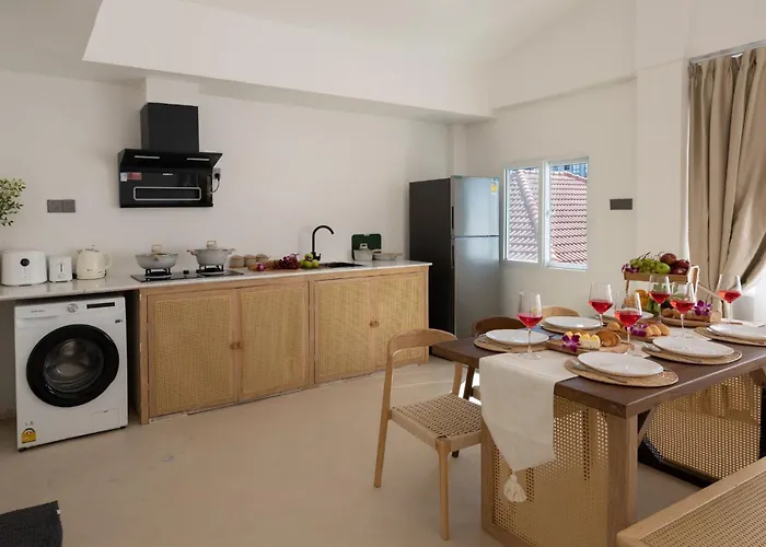 Ratchada Retreat Boutique Apartment