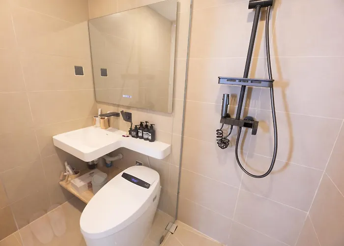 Ratchada Retreat Boutique Apartment