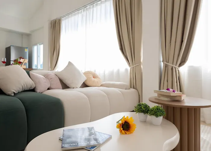 Ratchada Retreat Boutique Bangkok