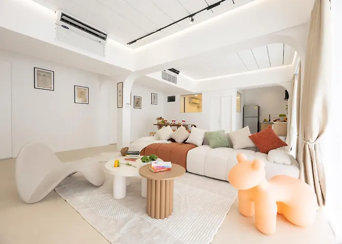 Ratchada Retreat Boutique