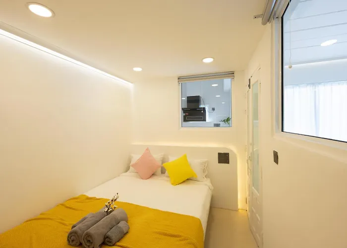 Ratchada Retreat Boutique Apartment
