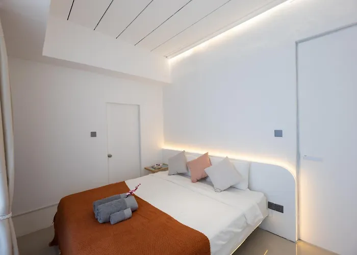 Ratchada Retreat Boutique