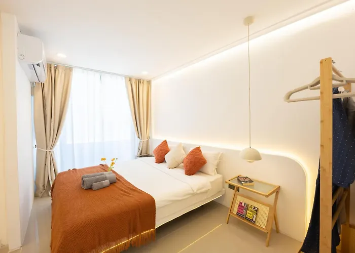 Ratchada Retreat Boutique